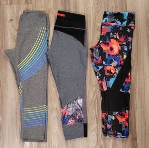3 pairs of Capri cropped workout leggings